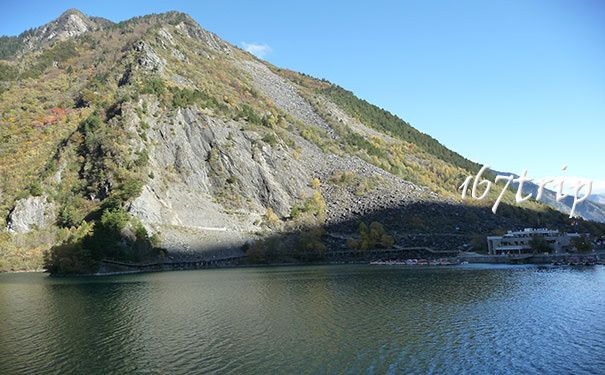 松坪溝白石海